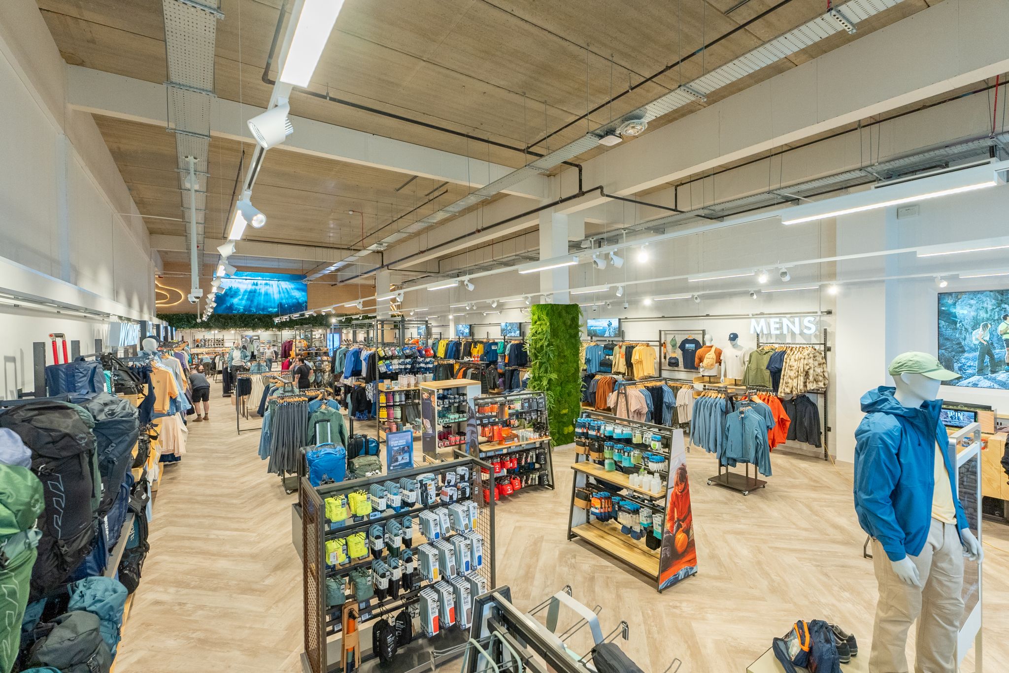 Cotswold Outdoor 2
